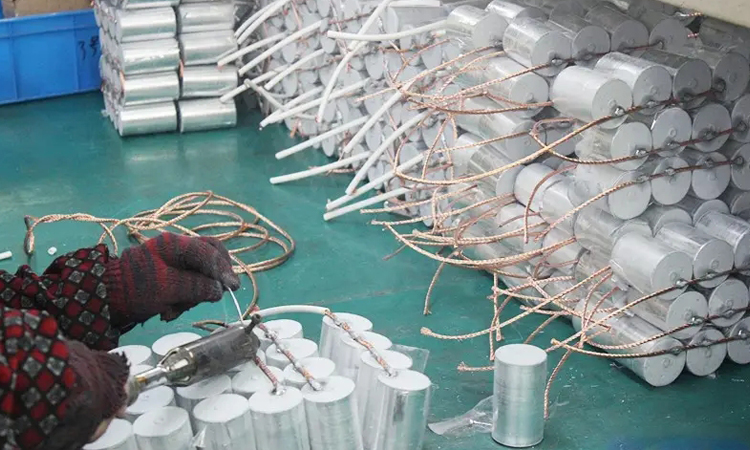 電網中導致電力電容器早期老化的原因 電網中導致電力電容器早期老化的原因