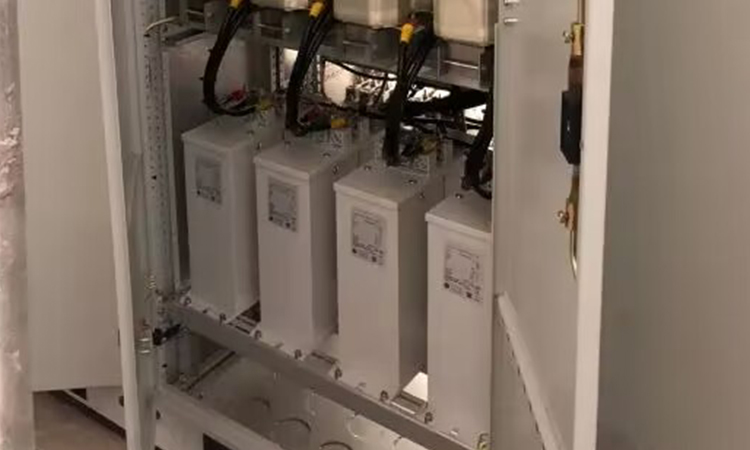 冶金工業(yè)用戶(hù)電網(wǎng)中抗諧波型電容器的應(yīng)用