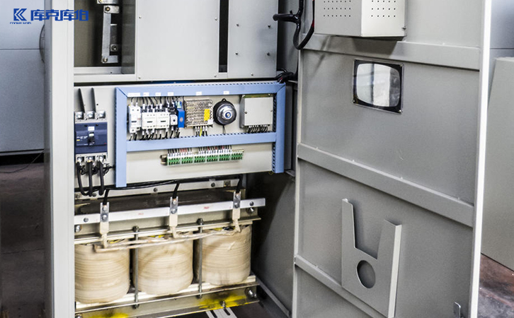 低壓電力電容器