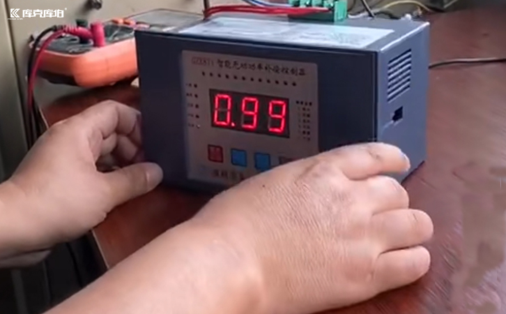 無功補償控制器