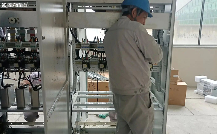 無功補(bǔ)償控制器