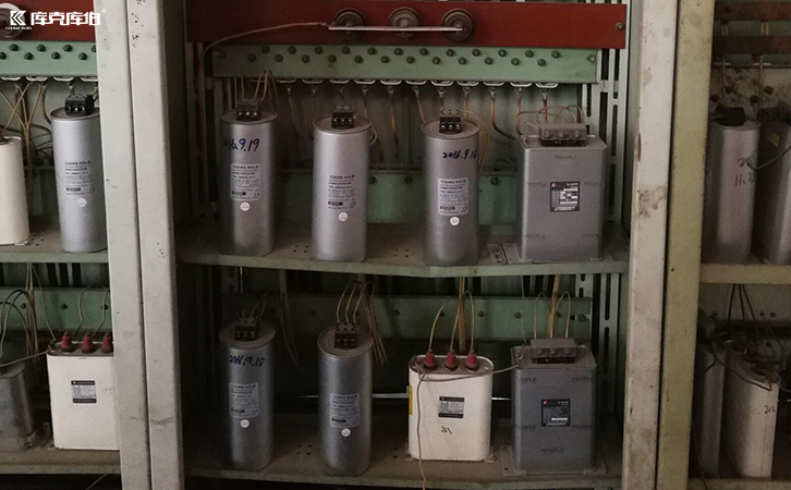 電力電容器串聯