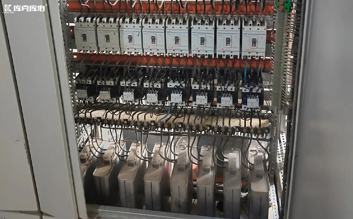 低壓無功補償器