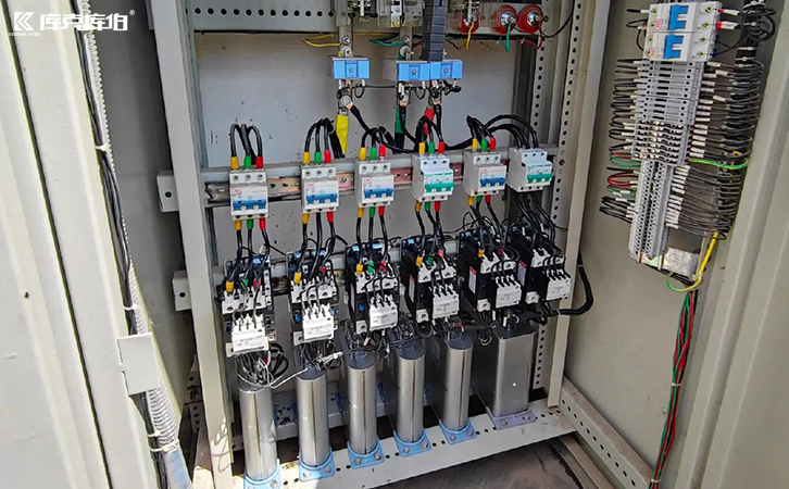 補償電力電容器