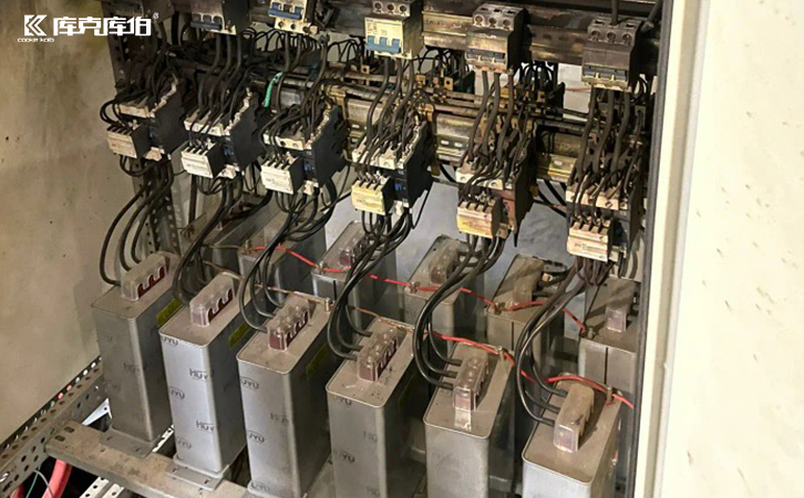 電力電容器