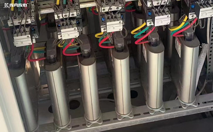 自愈式并聯(lián)電容器