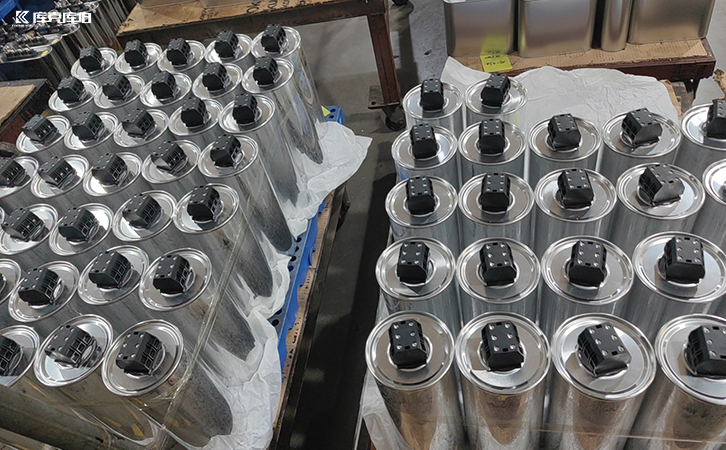 低壓電力電容器哪種介質的壽命比較長